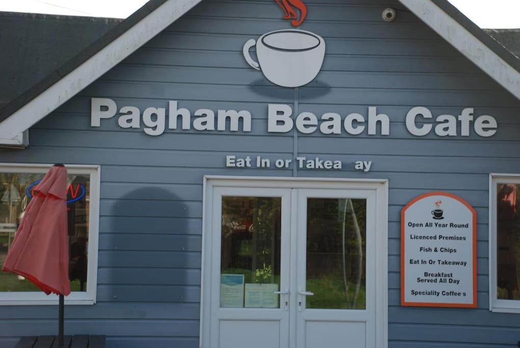 Wow I'M Living On The Beach. Luxury 4 Bed Sleeps 8 Pagham Buitenkant foto