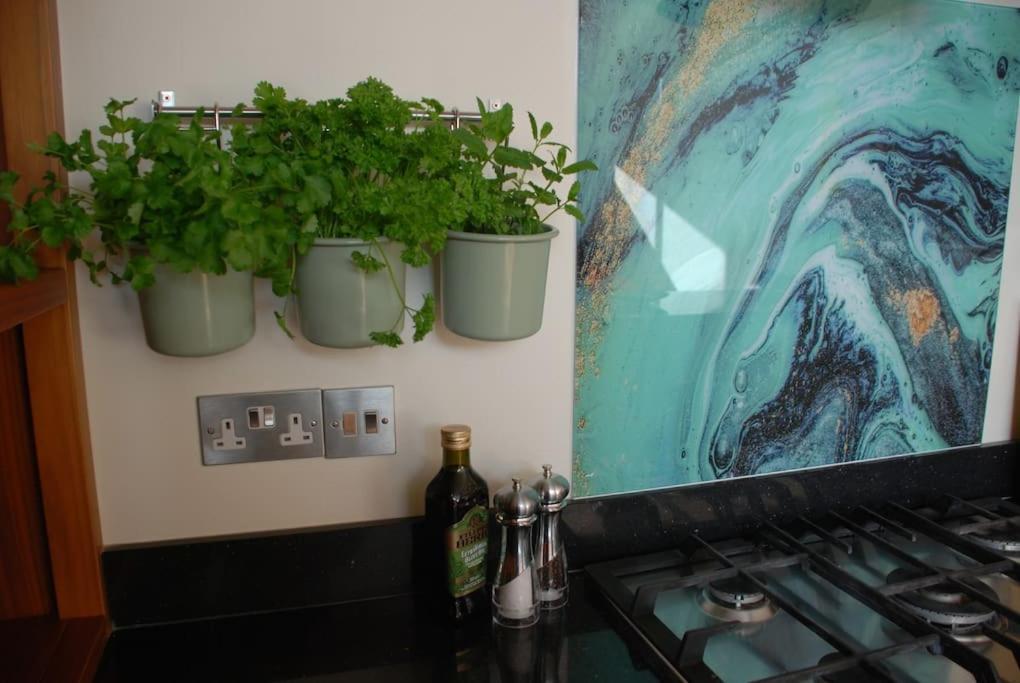 Wow I'M Living On The Beach. Luxury 4 Bed Sleeps 8 Pagham Buitenkant foto
