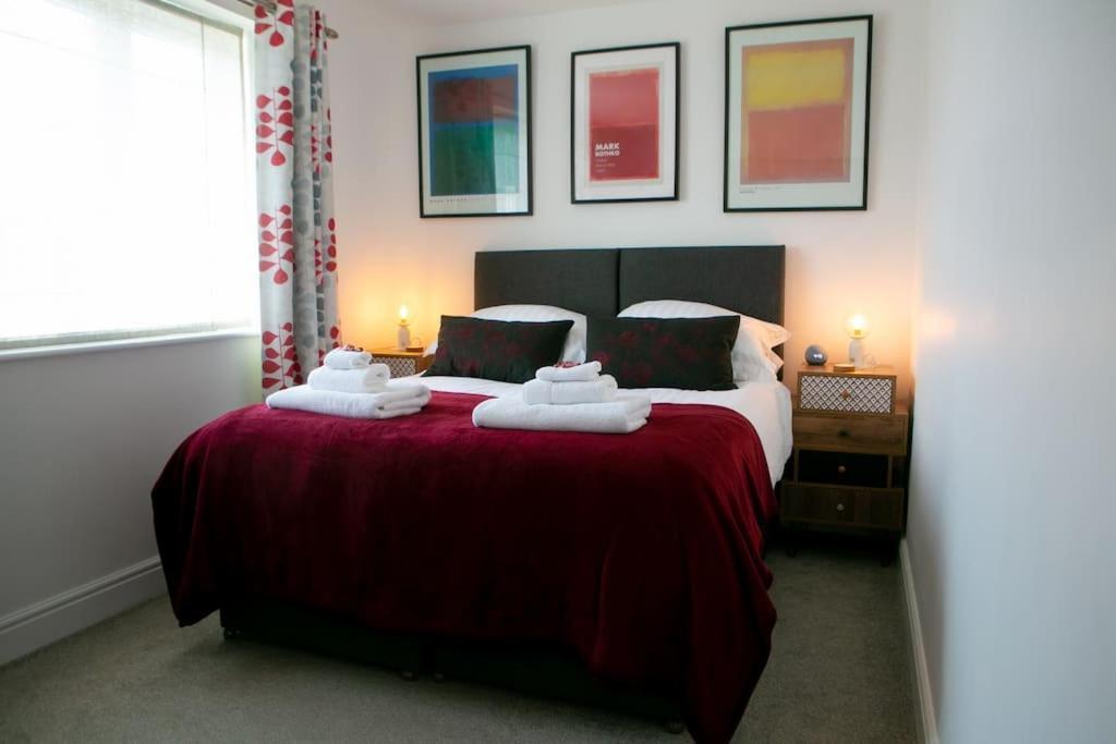 Wow I'M Living On The Beach. Luxury 4 Bed Sleeps 8 Pagham Buitenkant foto